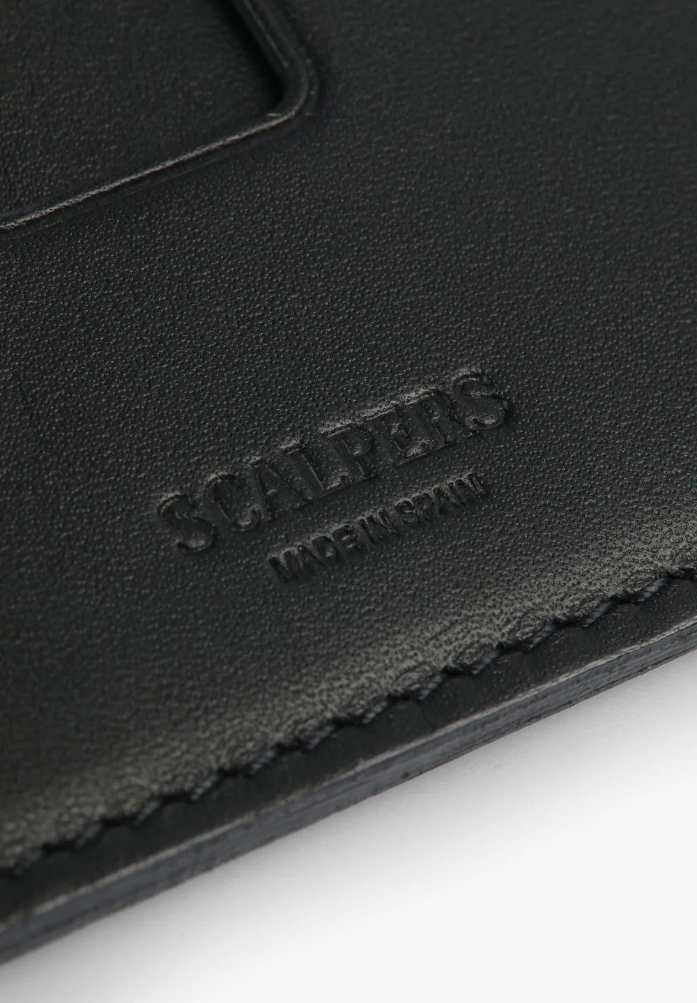 ARNE FREE CARDHOLDER