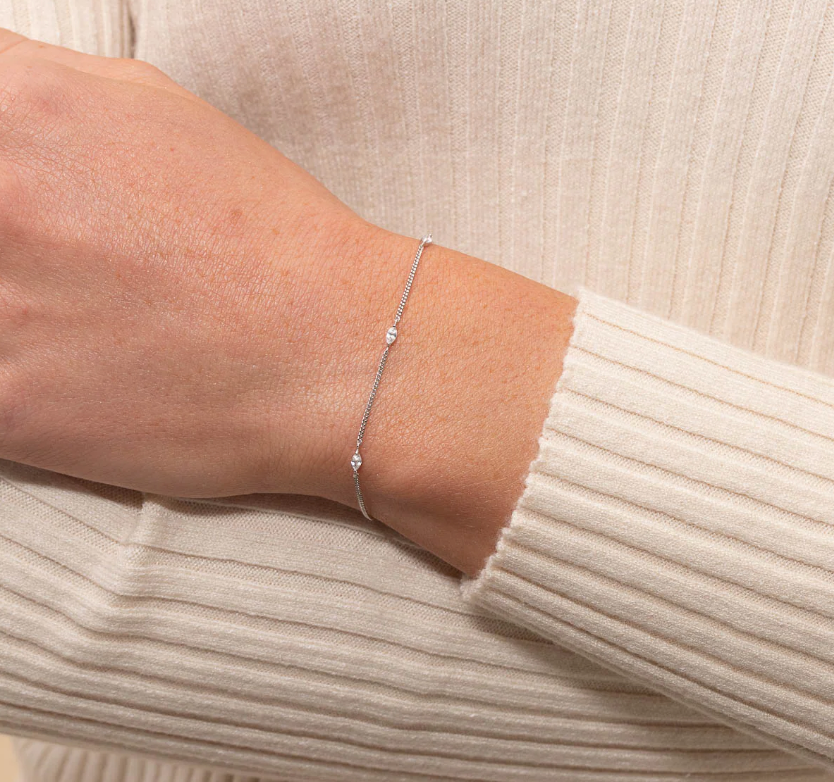 Astrid & Miyu - Pulsera Navette de Cristal en Plata