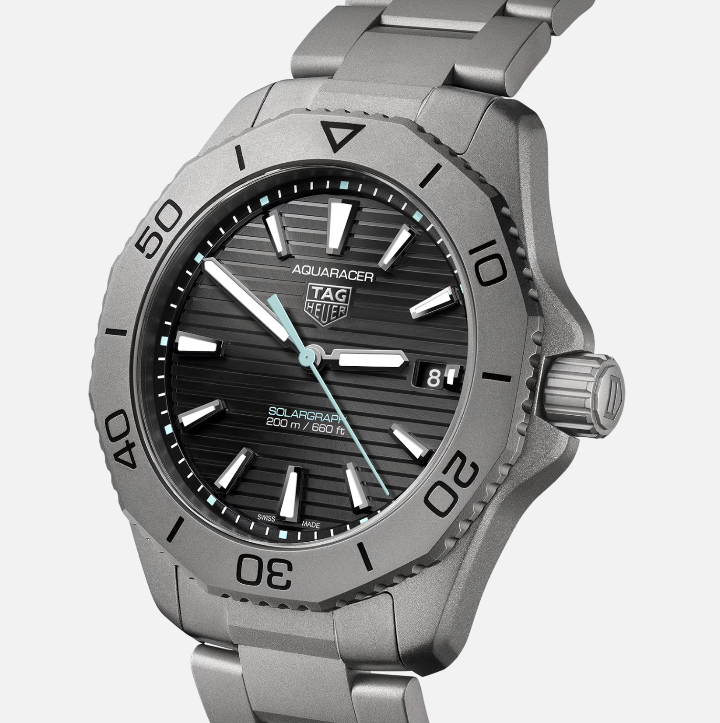 TAG Heuer Aquaracer PROFESSIONAL 200 SOLARGRAPH in Titanium Black