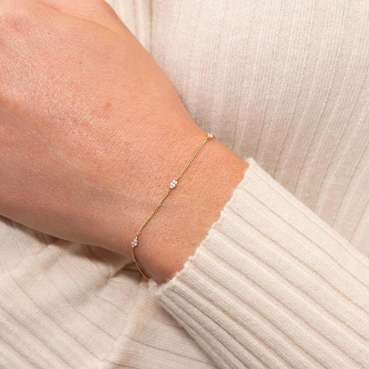 Astrid & Miyu - Crystal Gold Chain Bracelet